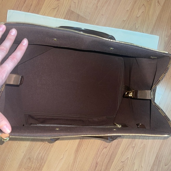 Louis Vuitton Damier Ebene Canvas PM - Picture 9 of 14